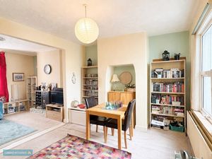 Dining room- click for photo gallery